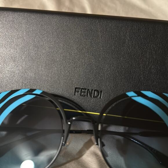 Fendi 53mm Modified Cat Eye Sunglasses turquoise - Picture 9 of 16